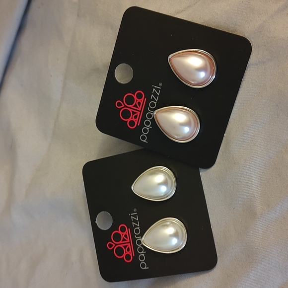 Paparazzi Brand Faux Pearl Tear Drop Shaped Earrings in Cream - Picture 3 of 5